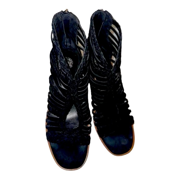 Vince Camuto Women's black suede Kestal Cage Sandals - Size 9. GUC - Picture 5 of 6